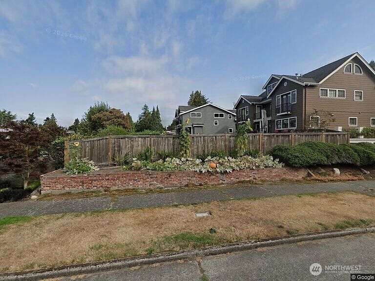 1st image of 4310 W Dravus Street