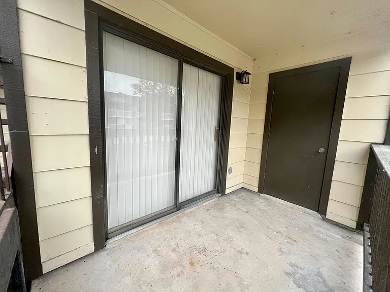 810 Station St — Photo 12