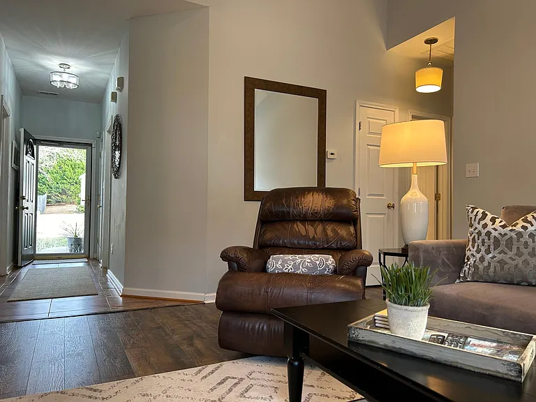 5504 Grand Mesa Dr — Photo 4