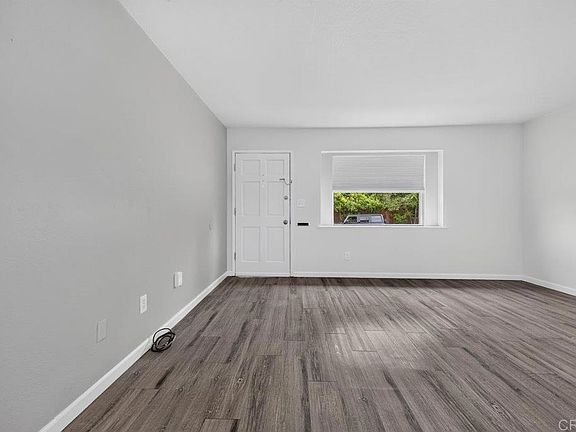 5th image of 303 Windham St