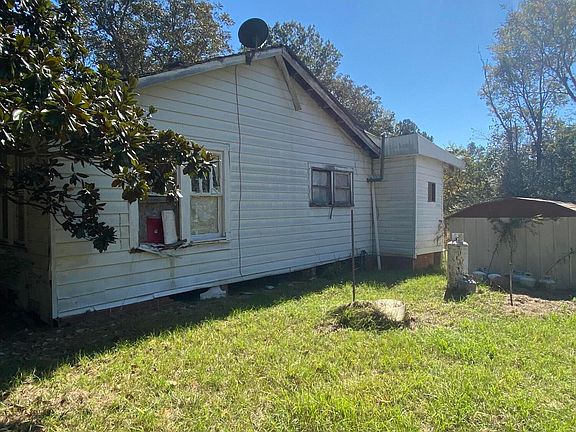2nd image of 151 Pat Luckett Rd