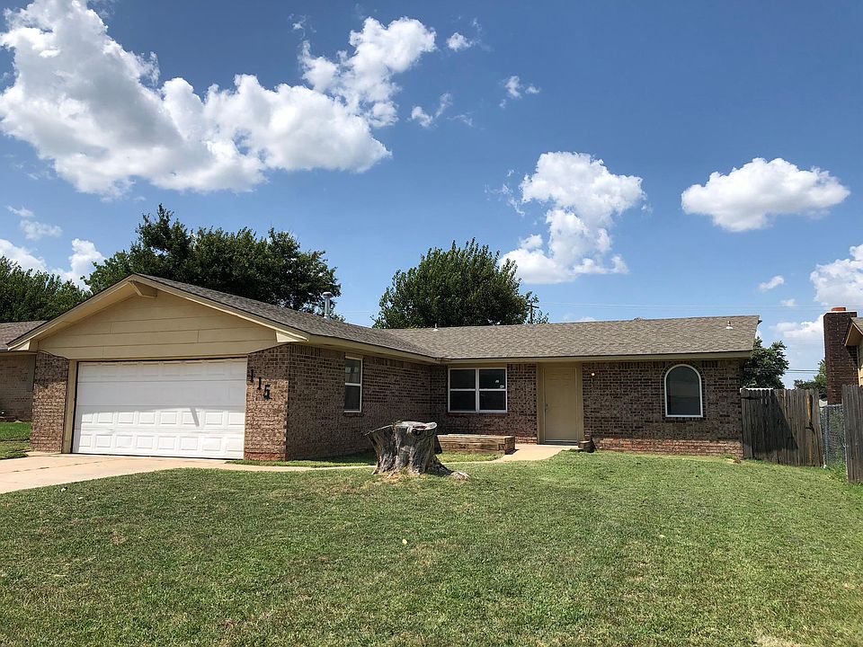 1st image of 115 Aspen Dr