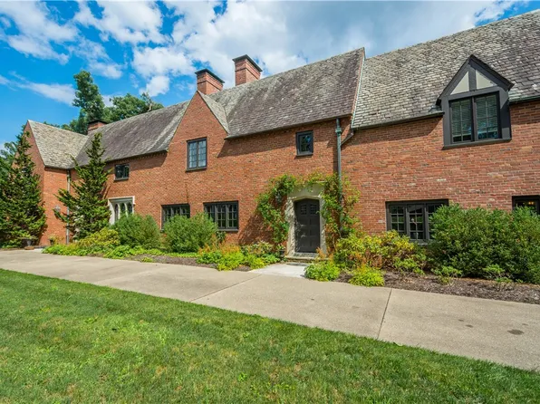524 East Dr, Sewickley, PA 15143