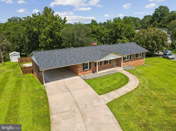 8400 Impalla Dr, Manassas, VA 20110