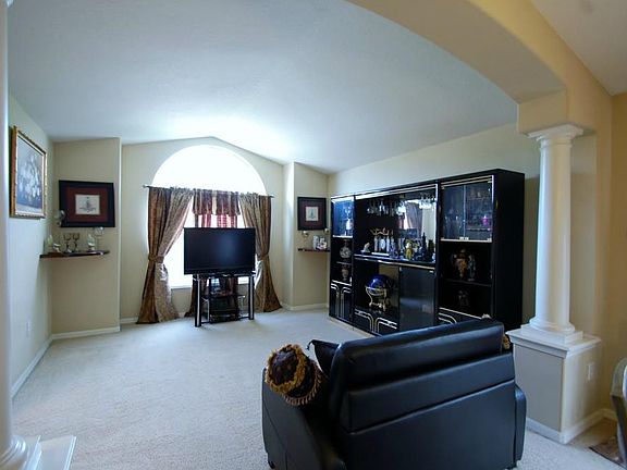 4th image of 13042 Old Florida Cir