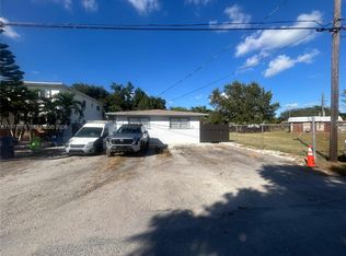 2929 NW 47th St #2, Miami, FL 33142