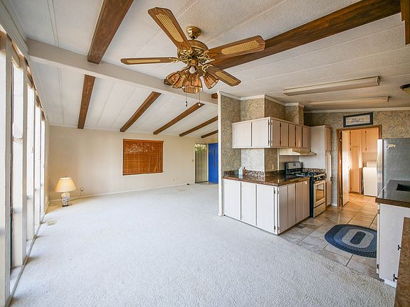 5th image of 17032 Cajon Dr