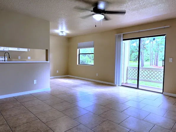 300 Mercury Ave SE, Palm Bay, FL