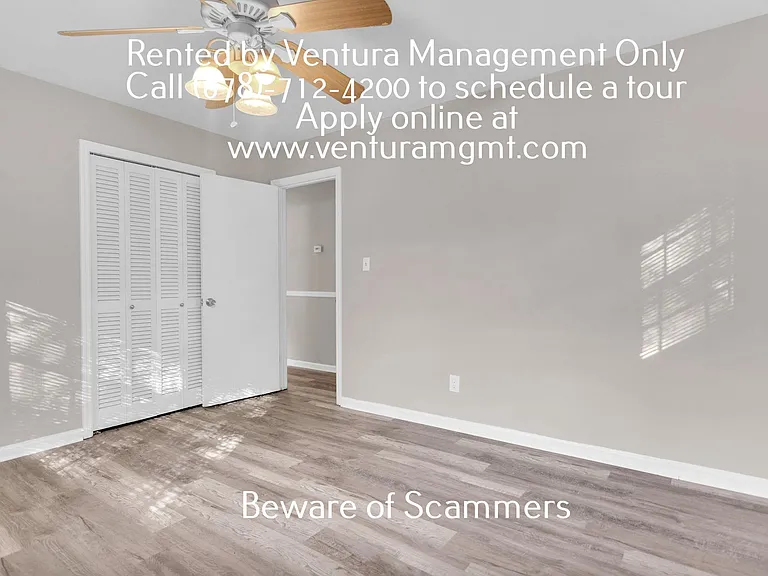 6500 Connell Rd — Photo 17
