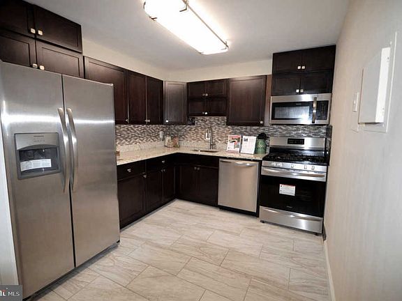 2nd image of 19427 Brassie Pl #19427