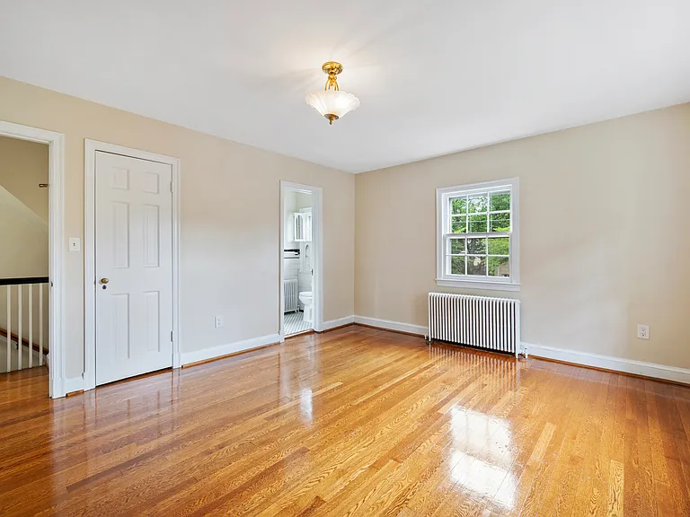 5122 Fairglen Ln — Photo 15