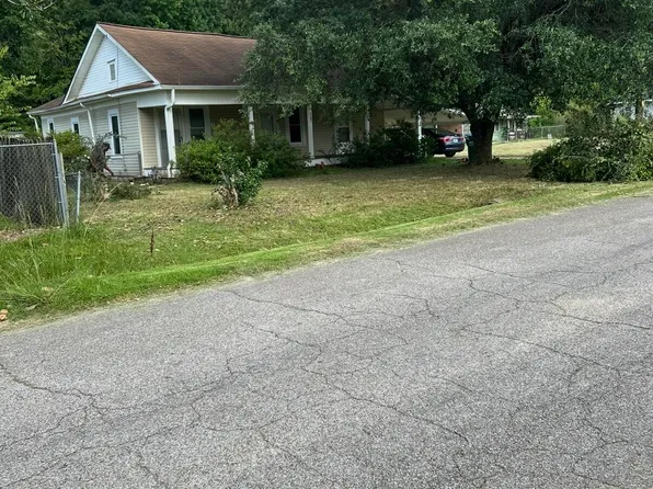 2107 Grand Ave, Meridian, MS 39301
