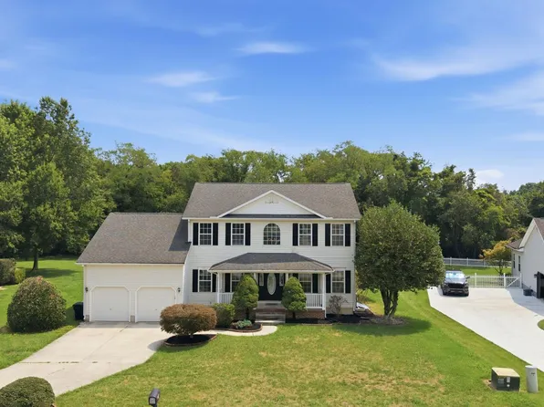 101 Great Geneva Dr, Dover, DE 19901