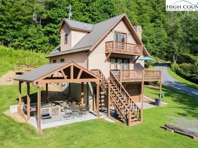 1395 River Front Drive, Jefferson, NC, 28640