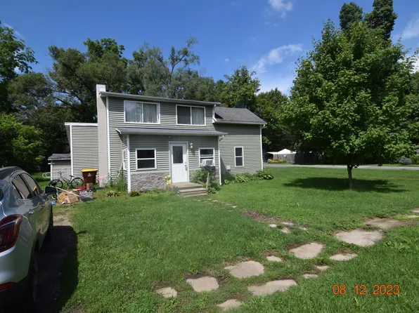 402 Washington St, Union City, MI 49094