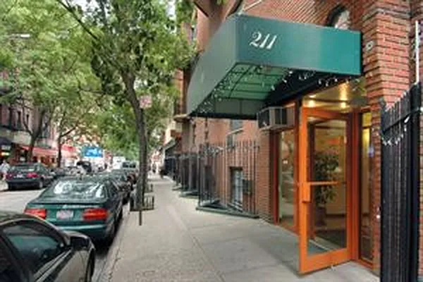 Sold by Metropolitan Property Group | media 16