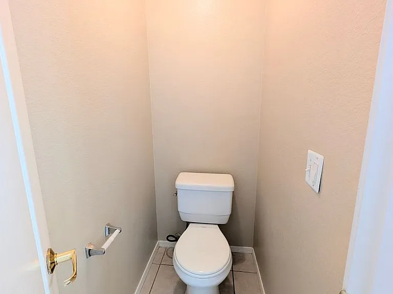 116 W Del Rio St — Photo 21