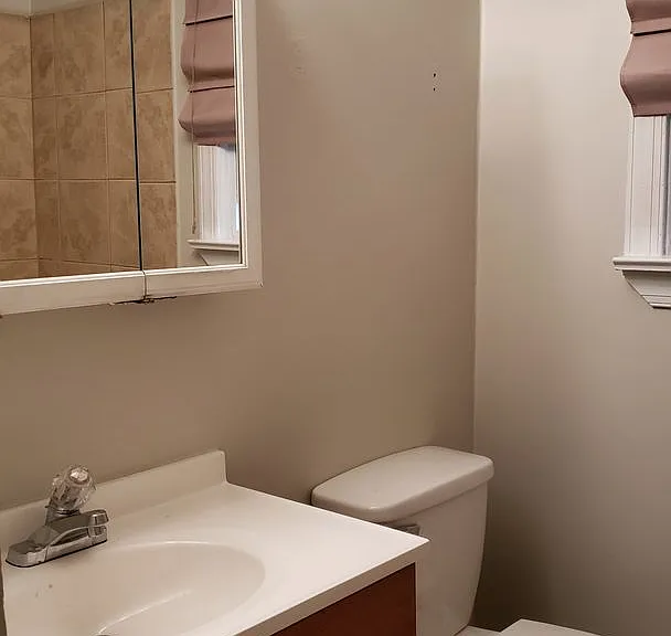 324 E Leicester Ave — Photo 7