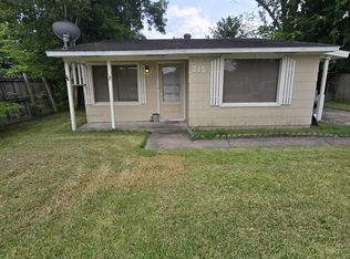 215 Park St, Baytown, TX 77520