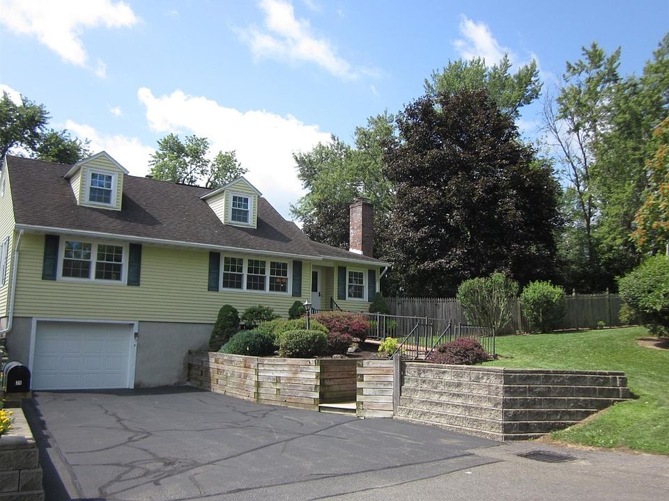 1st image of 35 Virginia Ave