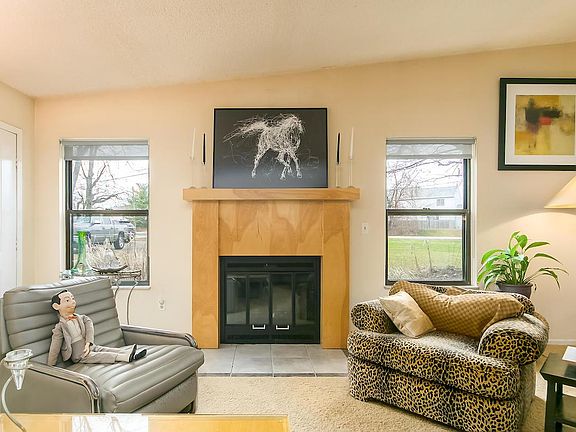 3rd image of 1255 Worthington Creek Dr