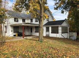 1854 Pen Argyl Rd, Pen Argyl, PA 18072