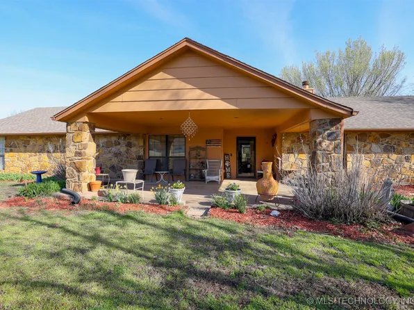 9825 E Northglen, Claremore, OK 74017
