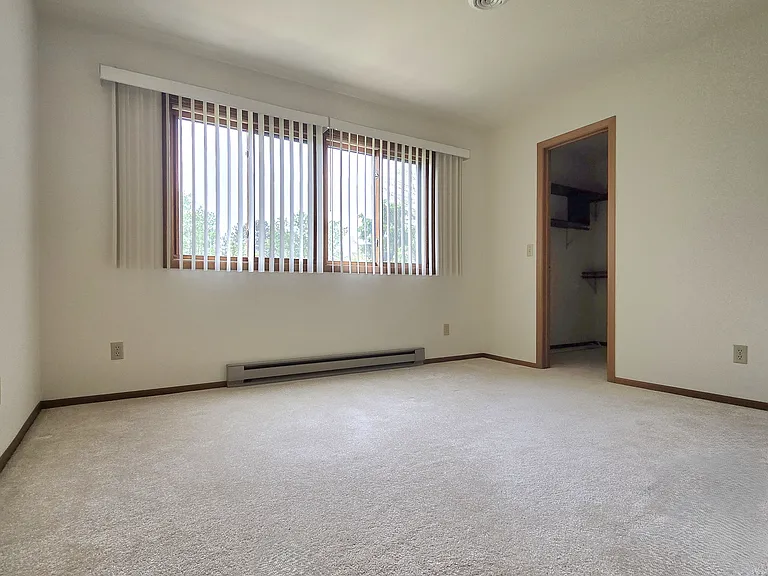 940 Prairie Dr #32 — Photo 17