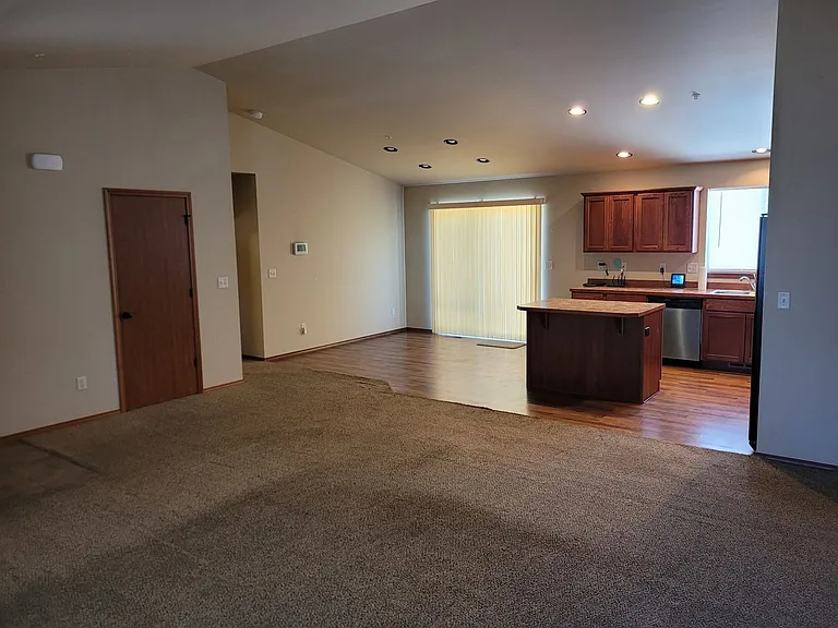 2679 Semolina Loop — Photo 2