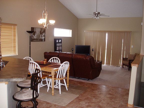 Dining Room, 1st