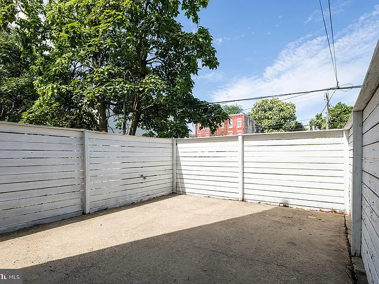 1940 N Gratz St #1 — Photo 26