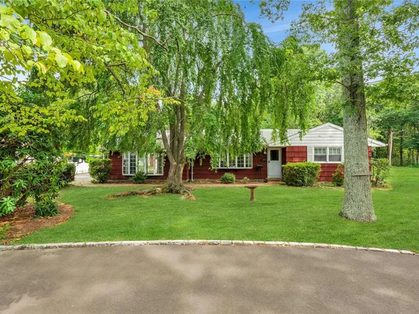 79 Sunny Road, Saint James, NY 11780