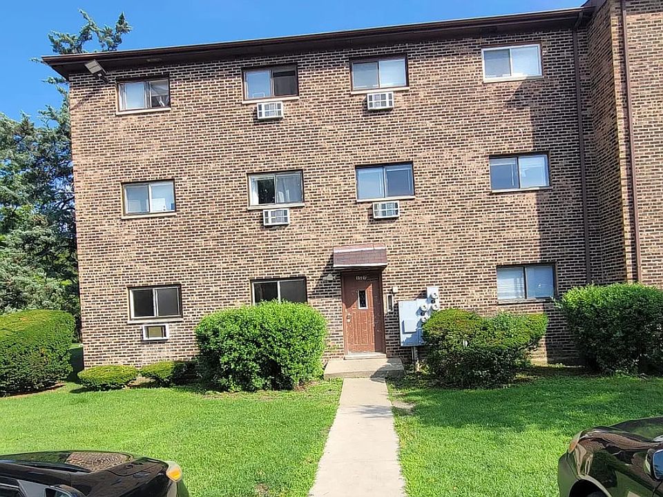 1st image of 1527 Norway Ln