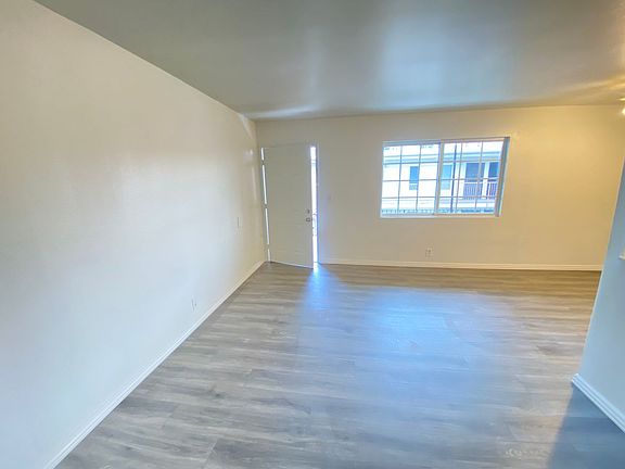 2nd image of 1940 E Wilson Ave #7