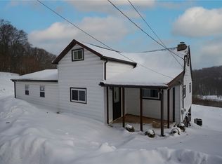 212 Sandy Flat Rd, Kittanning, PA 16201