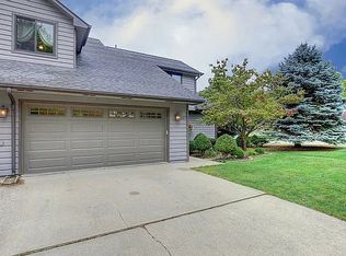 2523 Clayton Blvd, Champaign, IL 61822
