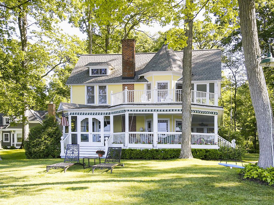 391 gull lake island-101