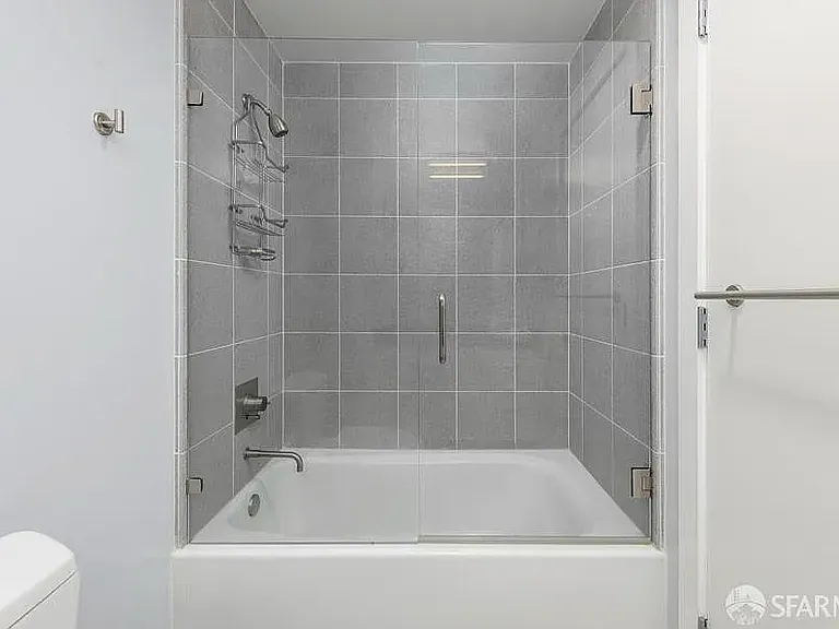 501 Beale St #8B — Photo 14