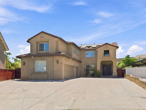 2nd image of 25075 Bonnet Cir