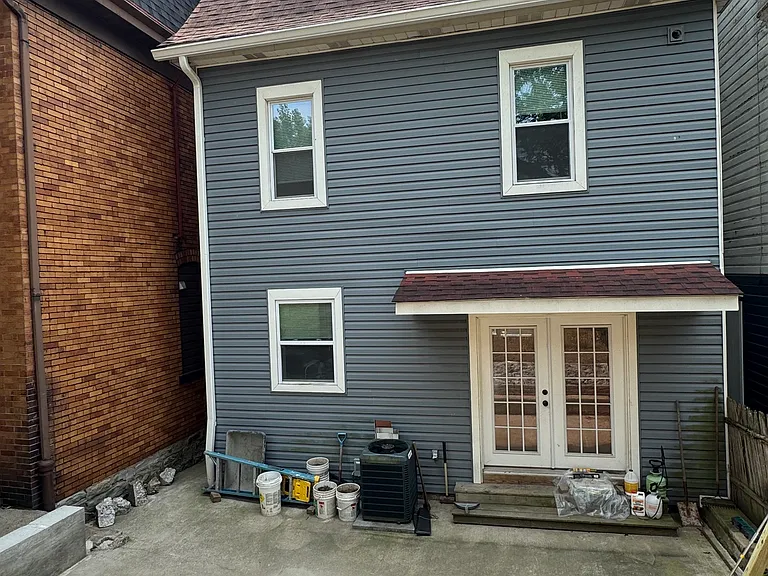 735 Winton St — Photo 27