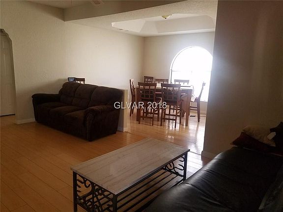 2nd image of 1409 Santa Margarita St Unit D