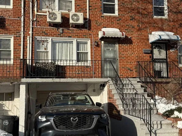 16811 18th Ave, Whitestone, NY 11357