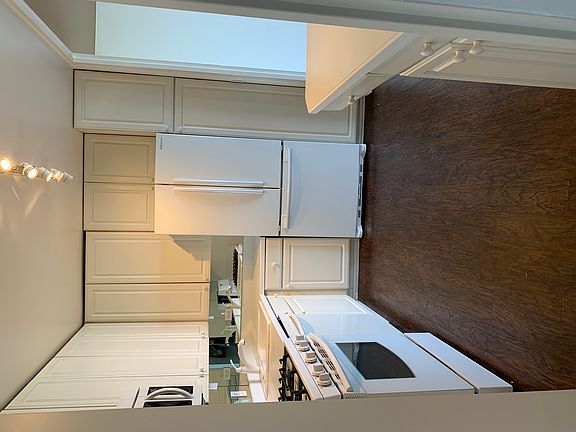 2nd image of 2800 N Lake Shore Dr APT 3707