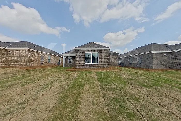 371 Angela St — Photo 16