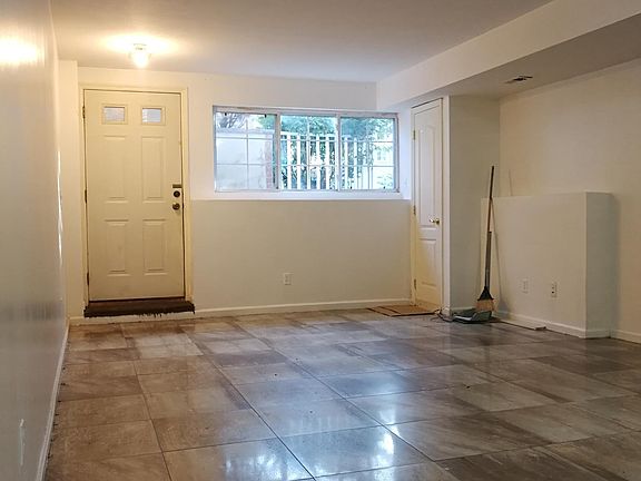 3rd image of 205 Essex Dr #1F