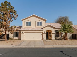 7996 W Stella Ave, Glendale, AZ 85303