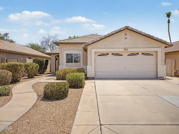 685 E CANTEBRIA Drive, Gilbert, AZ 85296