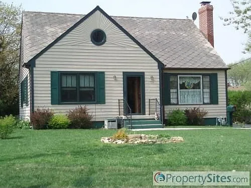 720 S Kankakee St photo 1