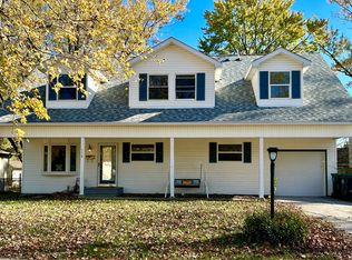 116 Brunswick Dr, Greenwood, IN 46143