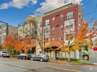 1310 Lucas Pl UNIT 303, Seattle, WA 98103